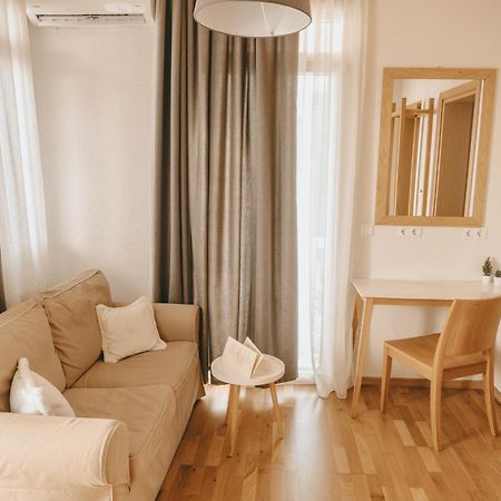 Giardino High Living Suites Dráma Extérieur photo